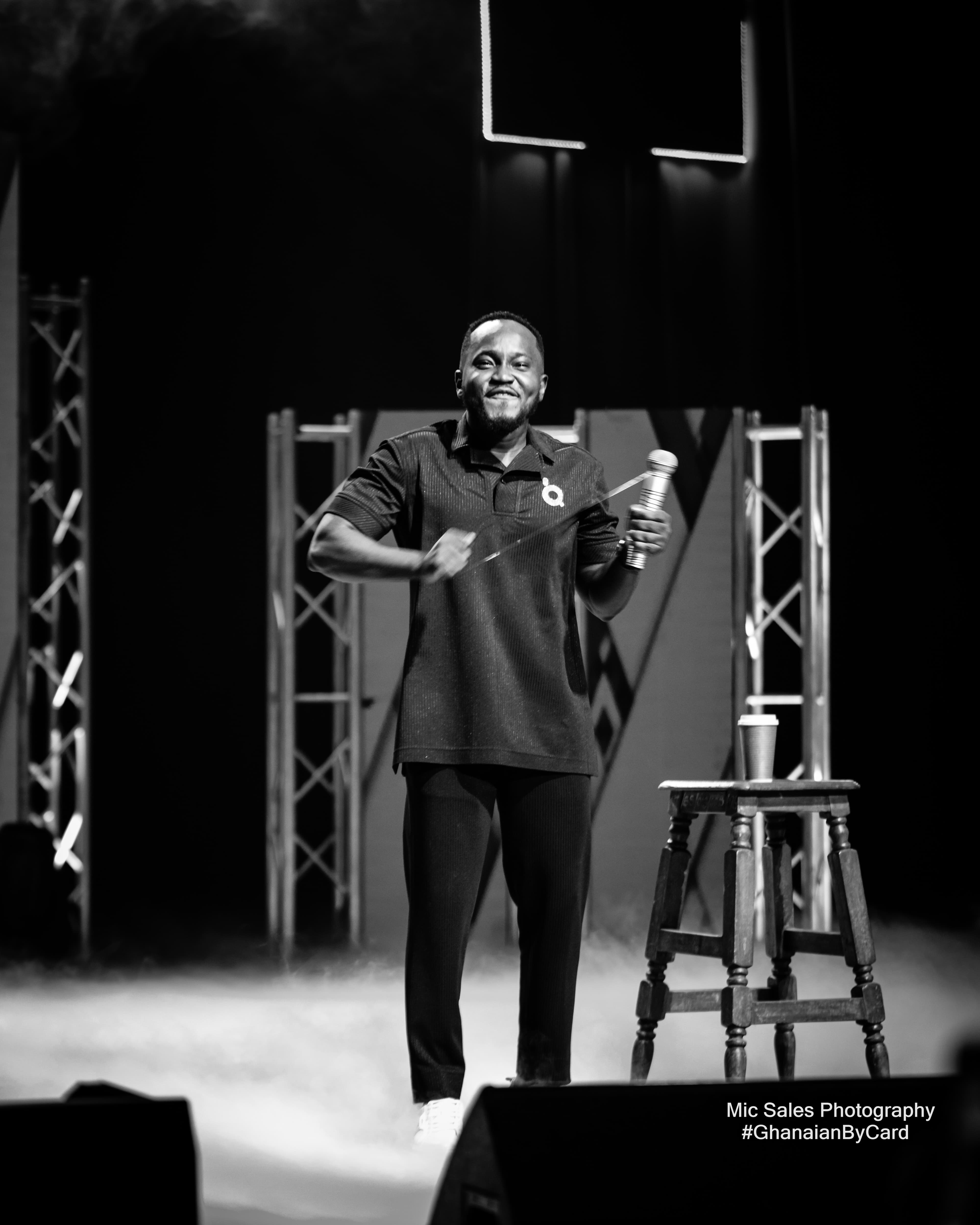 OB Amponsah performing live